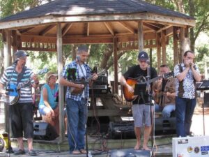 COVER PHOTO IDEA 2 -- Surfside Sunday Serenades group