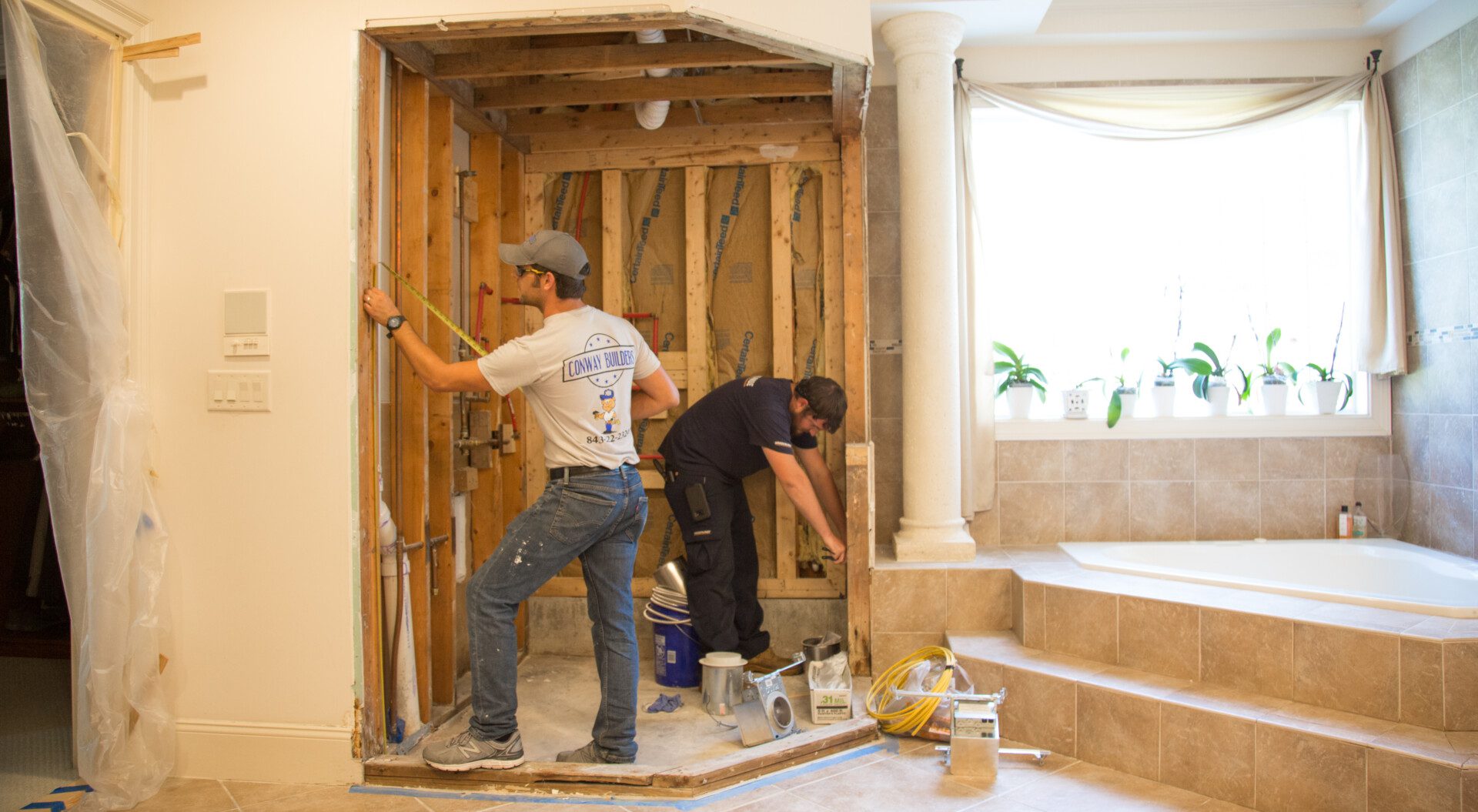 The Best Home Restoration Company in the Market Common area.