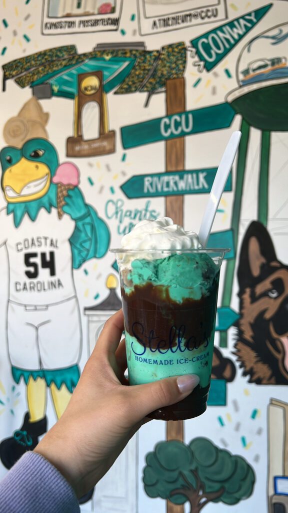 Stellas Homemade Ice Cream, Conway