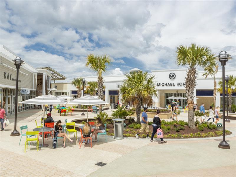Whether you're here for the deals or the dockside drinks, these spots make Myrtle Beach more than just a beach